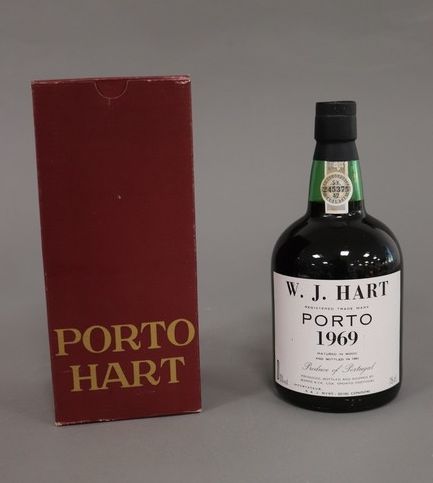 1 Blle Porto W.J. HART 1969, 75 cl - 20°...