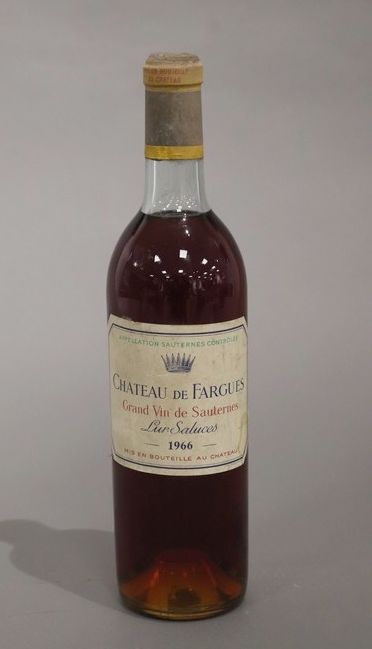 1 Blle CH. DE FARGUES Sauternes 1966