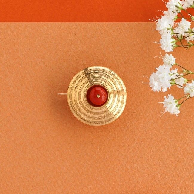 BROCHE ANCIENNE en or (750) en forme d'une...