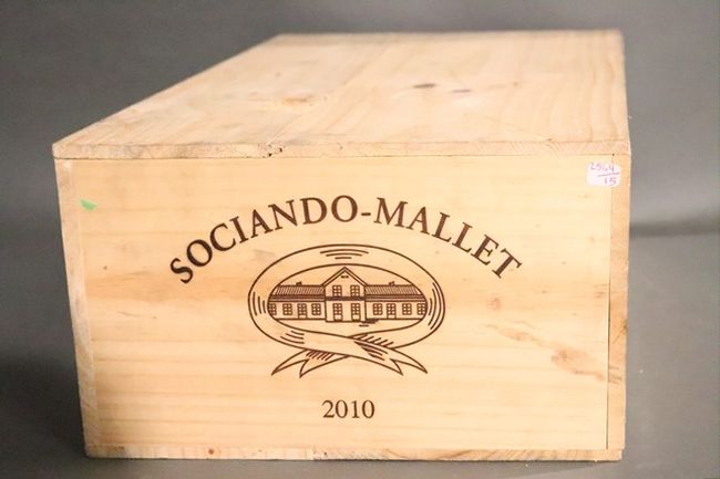 12 Blles CH. SOCIANDO MALLET, Haut-Médoc,...
