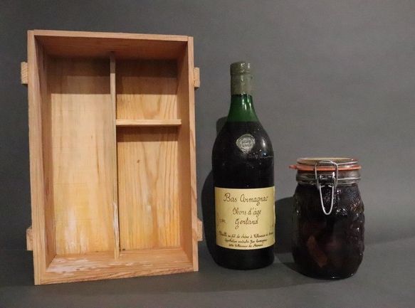 1 Mag. BAS ARMAGNAC, mise Gerland, hors d'âge,...