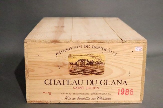 12 Blles CH. DU GLANA, Saint-Julien, 198...