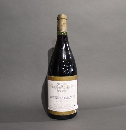1 Mag. VOSNE ROMANEE, mise Dom. Mongeard-Mugneret,...