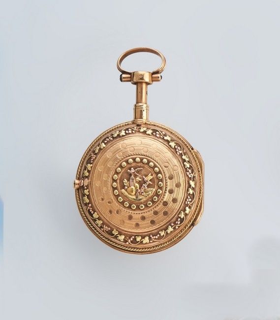 MONTRE DE POCHE type oignon, en ors de couleur...