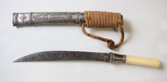 PETIT SABRE BIRMAN dit DHA,