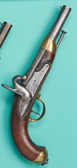 PISTOLET D'ARCON A PERCUSSION, modèle 1822...