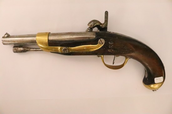 PISTOLET D'ARÇON à percussion modèle 1822...