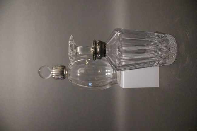 DEUX CARAFES en cristal à monture en argent...