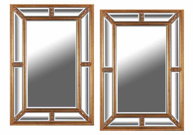 PAIRE DE MIROIRS A PARECLOSES décor de rinceaux,...