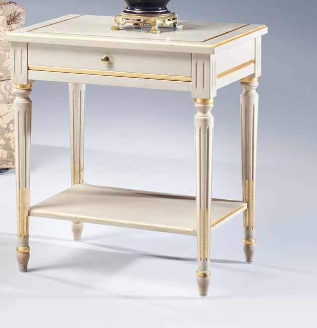 TABLE BASSE DE CHEVET en bois laqué crème...