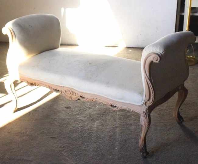 BANQUETTE deux places curule en bois naturel...