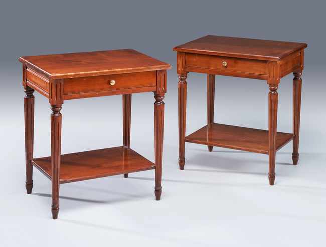 PAIRE DE TABLES DE CHEVET rectangulaires...
