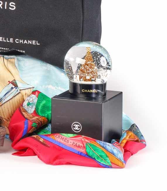 CHANEL