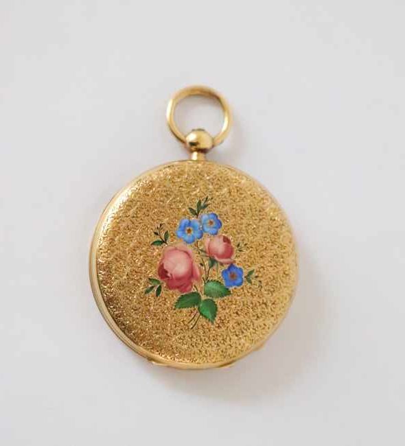 MONTRE DE COL en or jaune (750), remontage...