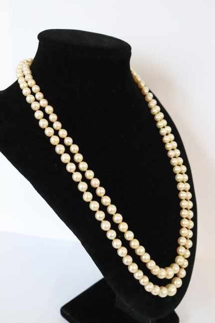 COLLIER DE PERLES, doubles rangs de perles...