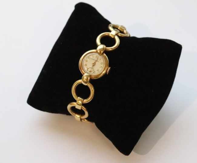 MOVADO