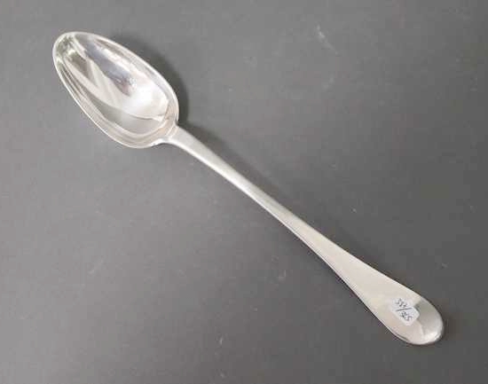 CUILLERE A RAGOUT en argent, modèle uniplat,...