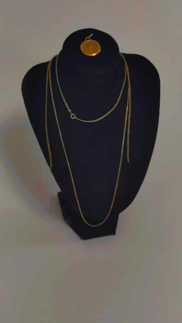 LOT D'OR (750) comprenant une médaille de...