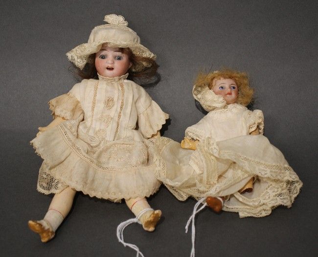 DEUX MIGNONETTES de fabrication française...