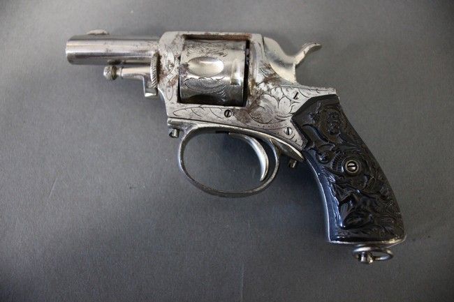 REVOLVER A BROCHE, 6 coups