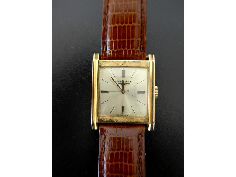 LONGINES,