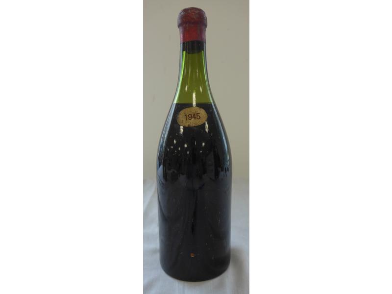 1 Blle BOURGOGNE rouge Sans indication d'appelation...