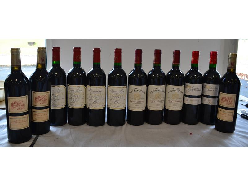 LOT DE 12 BOUTEILLES comprenant