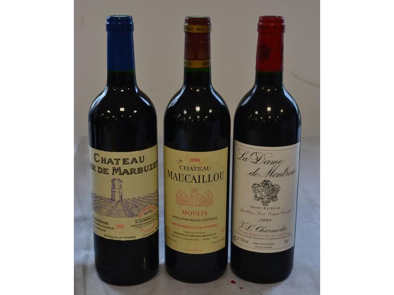 LOT DE TROIS BOUTEILLES comprenant