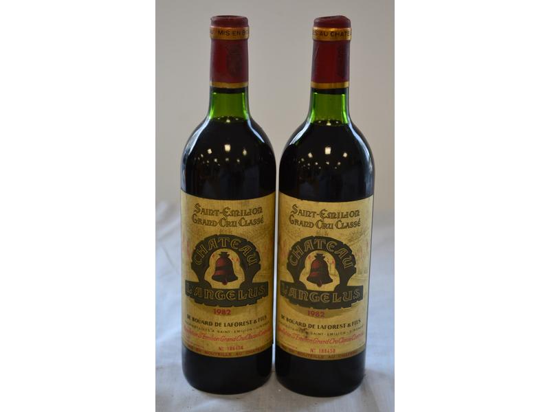 2 Blles CH. L'ANGELUS  St Emilion 1er GCC...