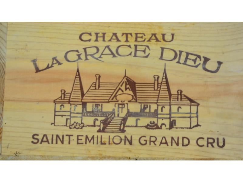 12 Blles CH. LA GRACE DIEU 2001