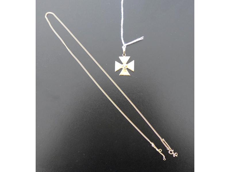 PENDENTIF croix en or jaune et CHAINE en...