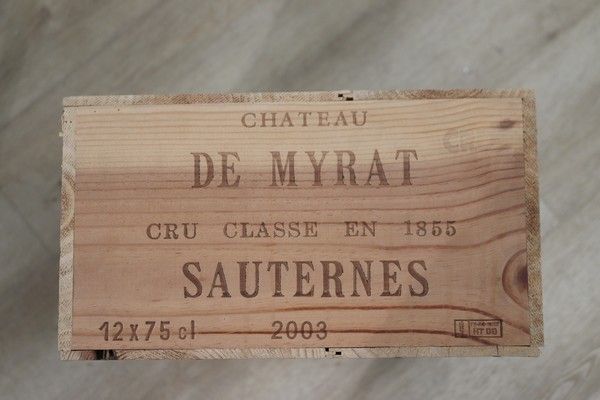 12 Blles CH. DE MYRAT Sauternes CC 2003.