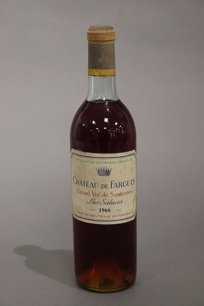 1 Blle CH. DE FARGUES Sauternes 1966