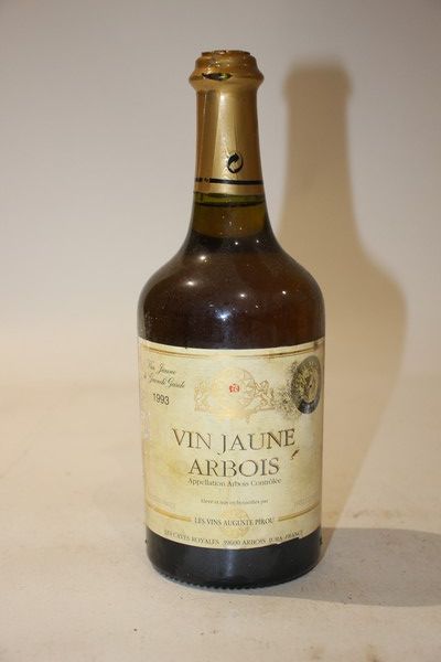 1 Blle VIN JAUNE ARBOIS mise Auguste Pirou...
