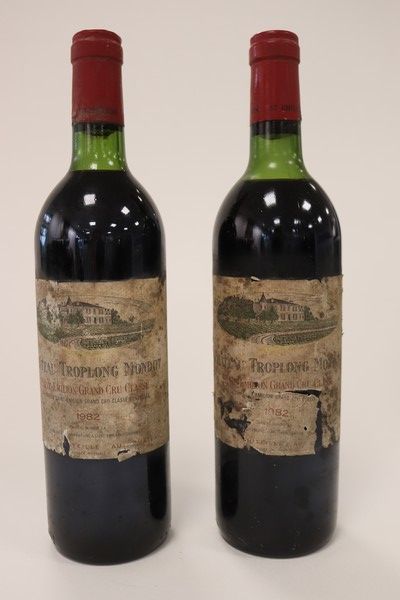 2 Blles CH. TROPLONG MONDOT St Emilion GCC...