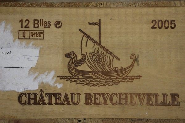12 Blles CH. BEYCHELLE St julien 2005 GC...