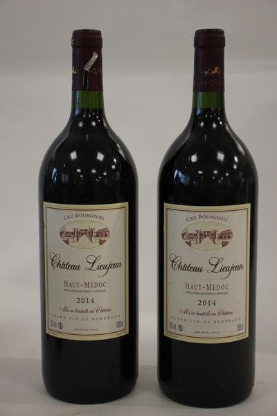 2 Mags CH. LIEUJEAN Haut-Médoc CB 2014