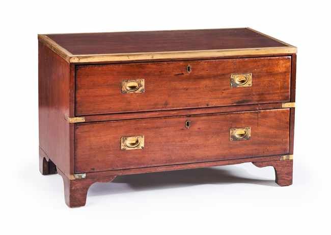 COMMODE basse type marine, rectangulaire,...