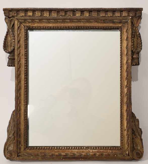 MIROIR rectangulaire dans un cadre en bois...