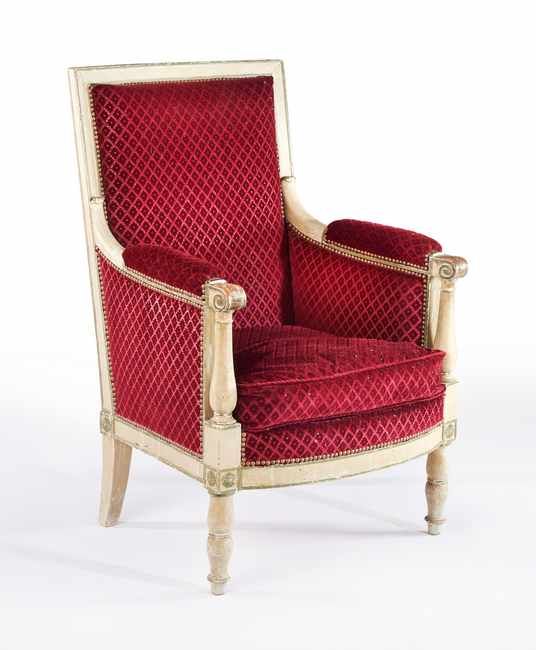 IMPORTANTE BERGERE en hêtre laqué gris et...