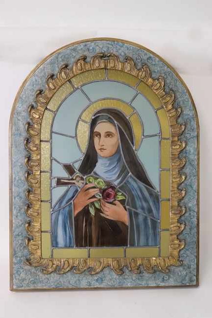 VITRAIL représentant Sainte Elisabeth au...