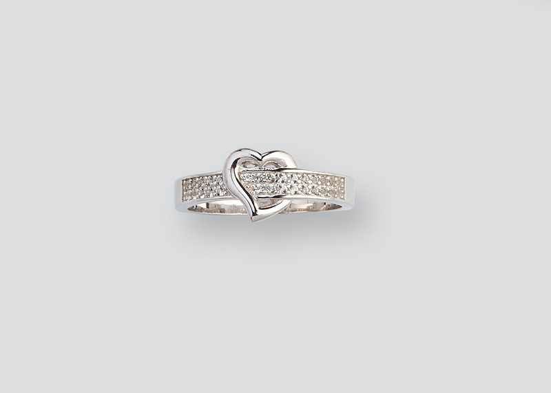 BAGUE en argent (925) sertie de topazes blanches...