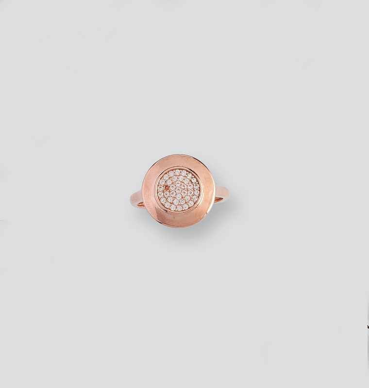 BAGUE en argent rose (925) ronde sertie au...
