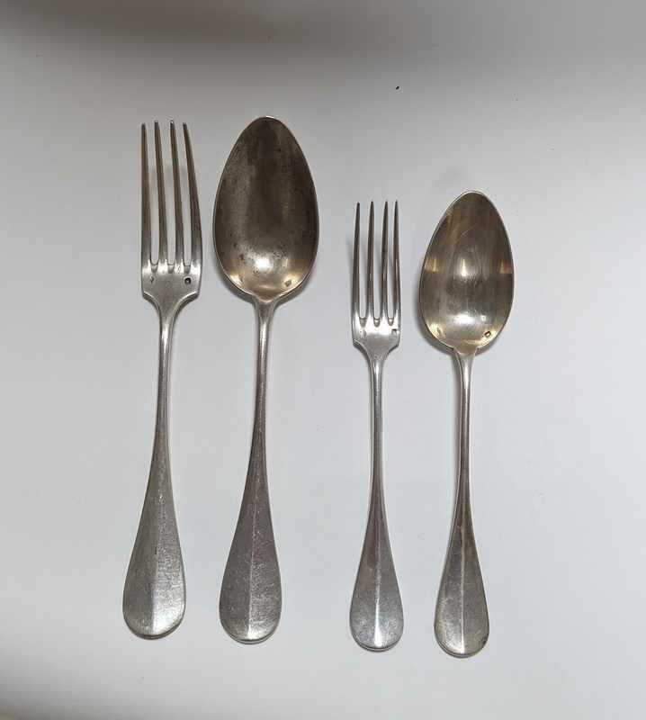MENAGERE en argent (950), modèle à baguette,...