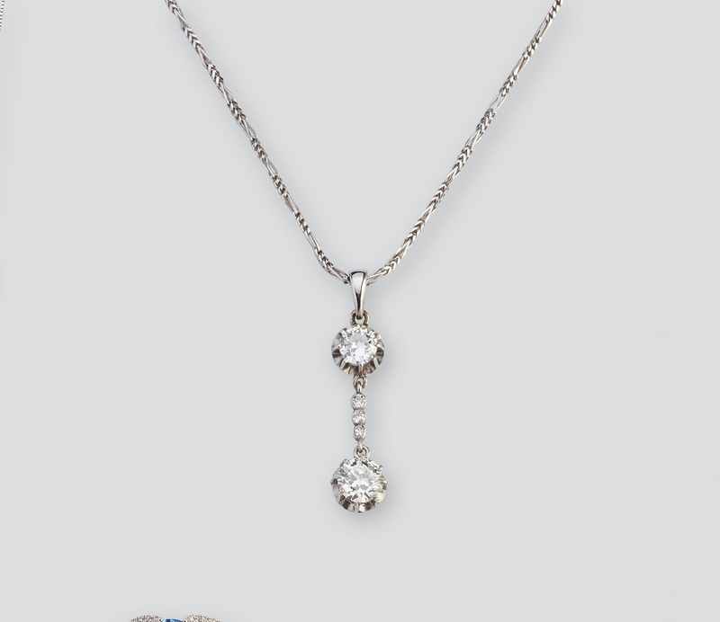 COLLIER en or gris (750) avec chaîne de sécurité...
