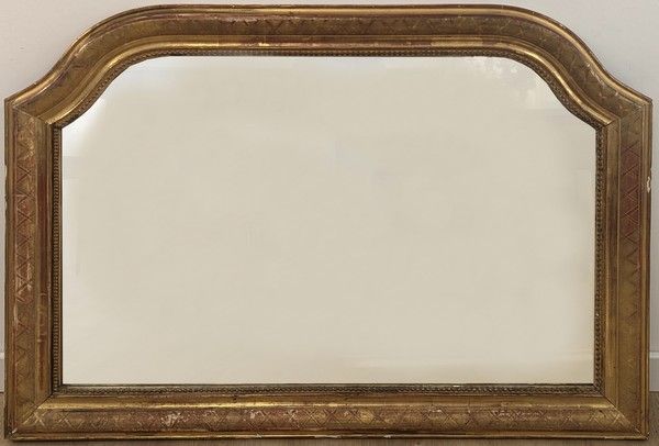 MIROIR en chapeau de gendarme dans un cadre...