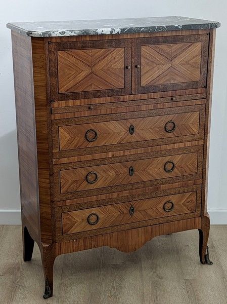 MEUBLE A HAUTEUR D'APPUI en bois de placage...