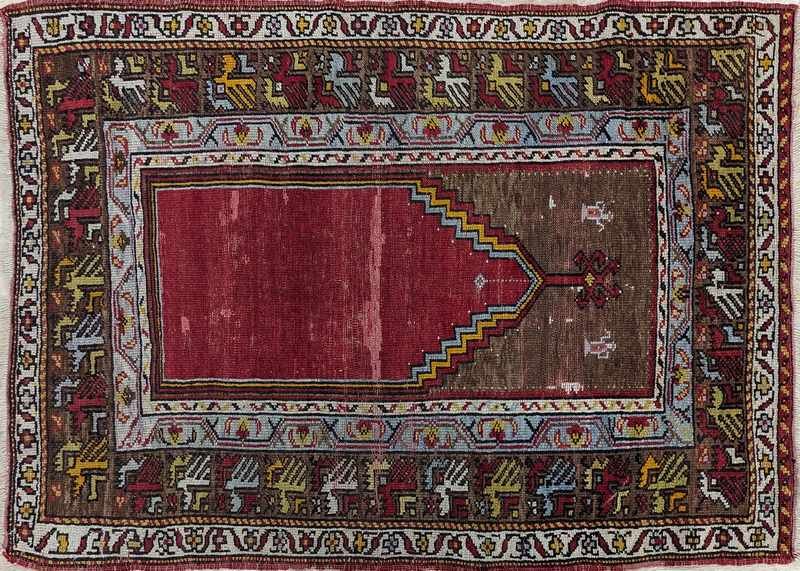 TAPIS dit de prière rectangulaire en laine...