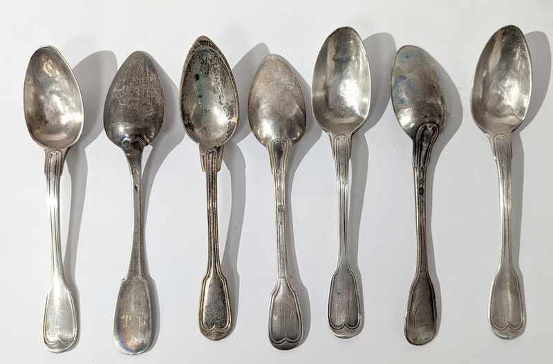 SIX CUILLERES en argent (950) modèle à f...