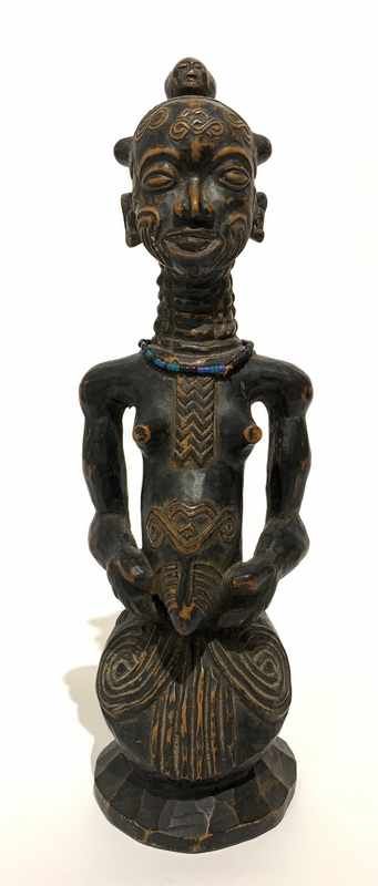 BUSTE DE PERSONNAGE aux multiples scarifications...